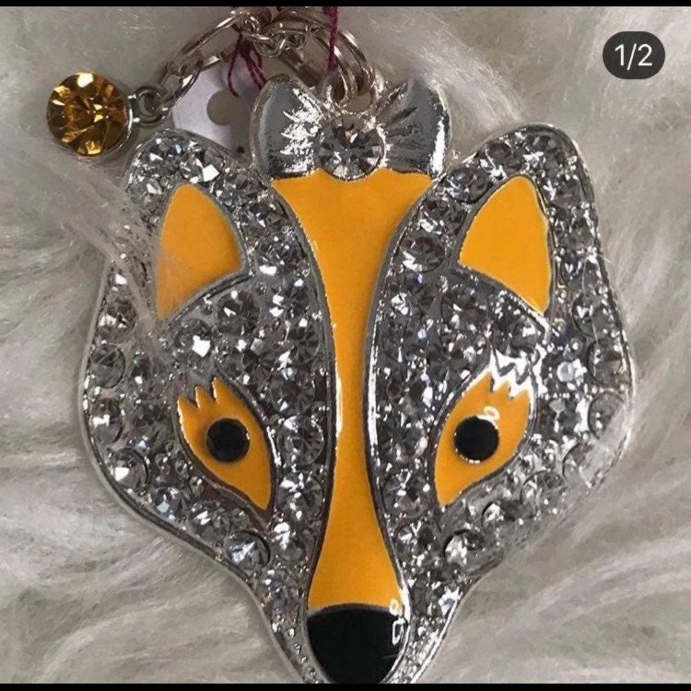 Fox necklace with sparkling rhinestones